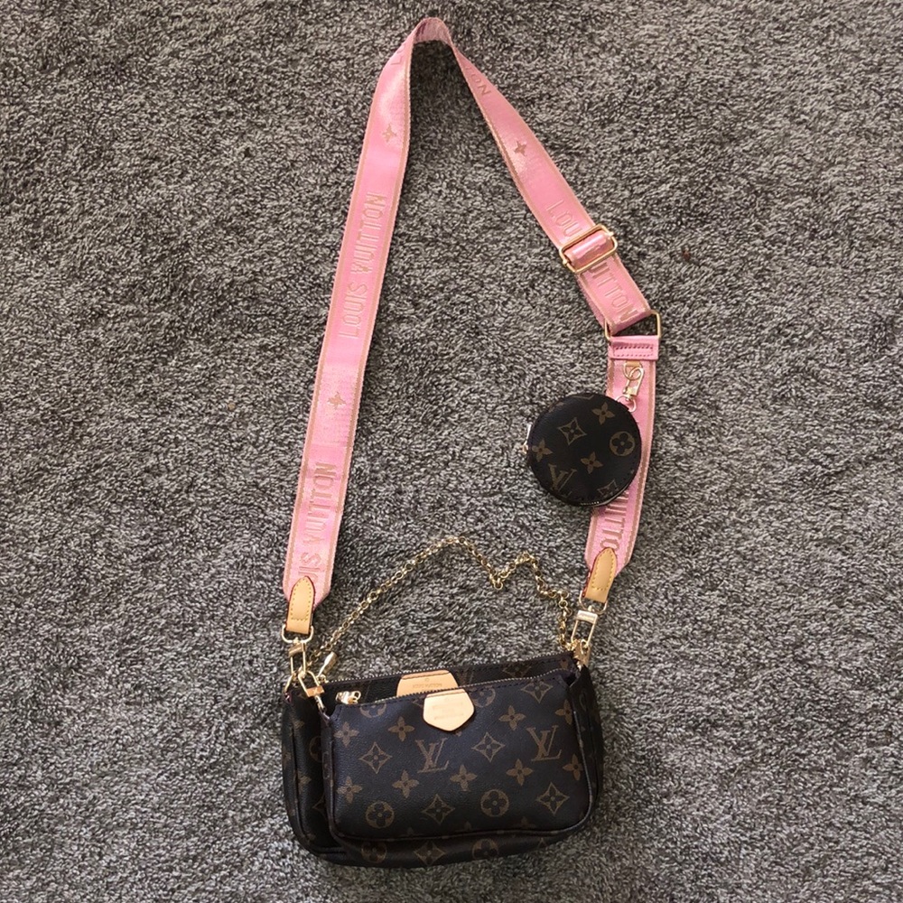 Cross body bag !!